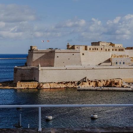 Sally Port Senglea Exterior photo